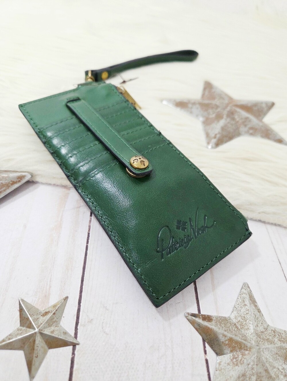 Patricia Nash Alanna wristlet wallet green leather card slot case new NWOT
